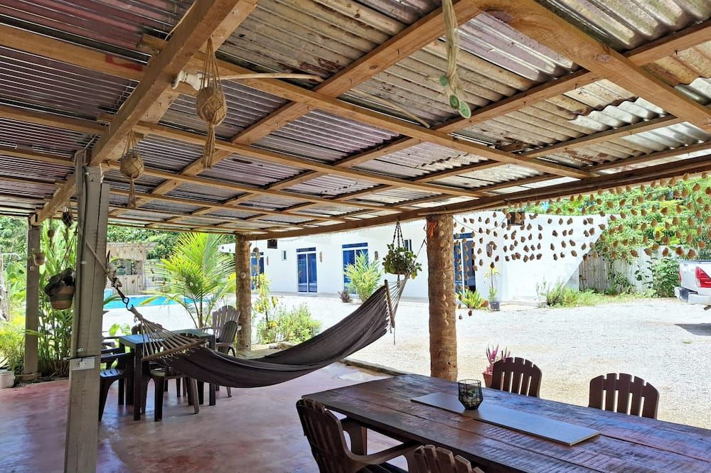 Vive El Valle Hotel - Samana - Pátio