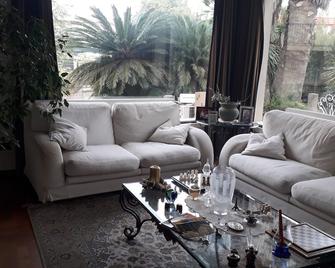 B&B Villa Victoria - Ragusa - Sala de estar