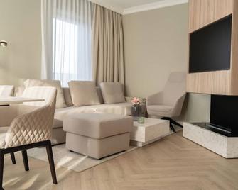 Yachthafen Barth - Ferienwohnung und Penthouses - Barth - Wohnzimmer