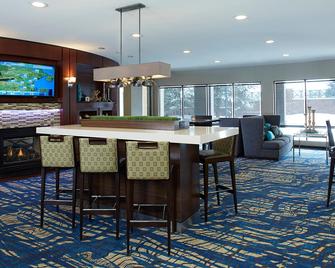 Courtyard by Marriott Boston Natick - Natick - Dining room