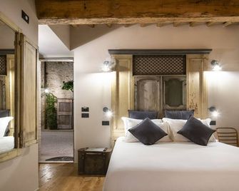Borgo Antichi Orti Assisi - Asís - Habitación
