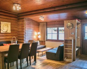 Quaint Chalet in Worgl With Private Garden - Bad Häring - Eetruimte