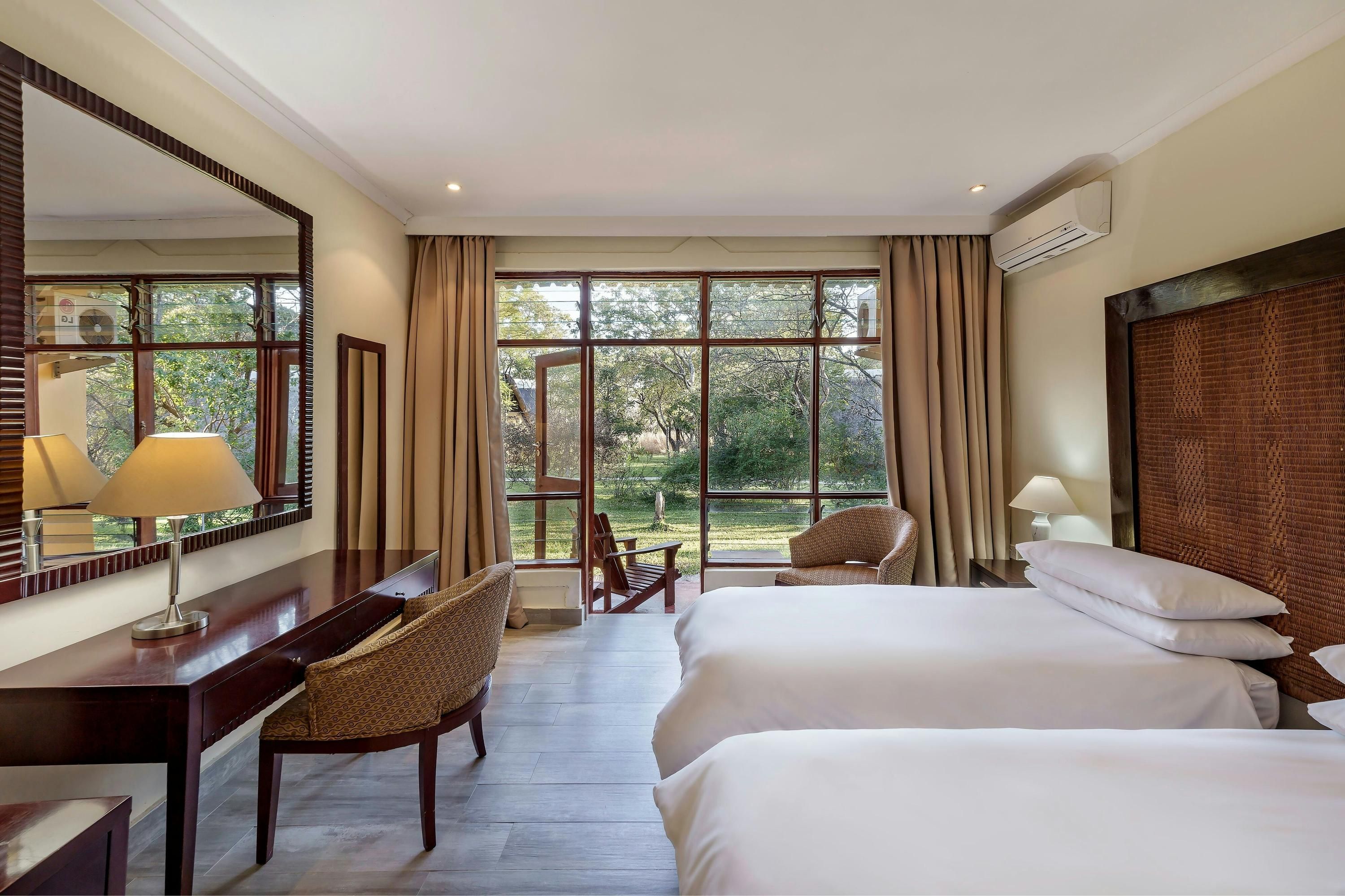 Protea Hotel by Marriott Lusaka Safari Lodge thumbnail 2