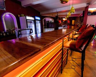 Hotel Ciudad Blanca - Копан - Бар