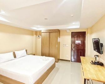 Wises Hotel - Chachoengsao