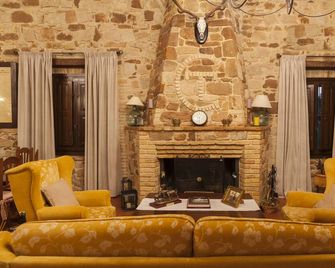Finca El Cotillo - Linares - Lounge