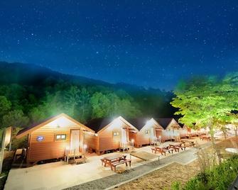 Namwon Jirisan Valley Pension - Hamyang - Pátio