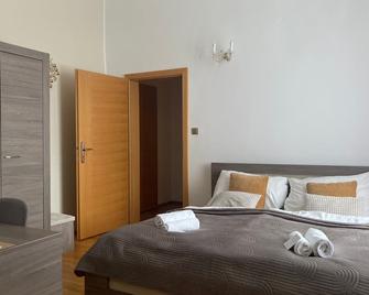 Zámecký Hotel Anton Florian - Valtice - Ložnice