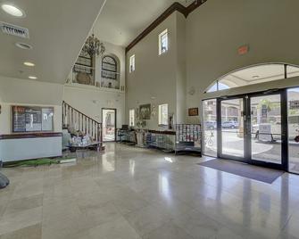 Casa Rosa Inn - Port Isabel - Lobby