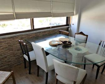 Be Local - Apartment with 2 bedrooms in Infantado in Loures - Loures - Sala de jantar