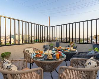 Artbuzz Jaipur - Jaipur - Balcony