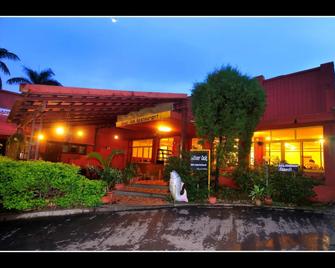 Hotel Shevaroys - Yercaud - Building