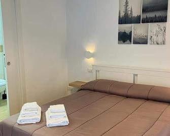 Ù Bbi Pó - Casal Velino - Habitación