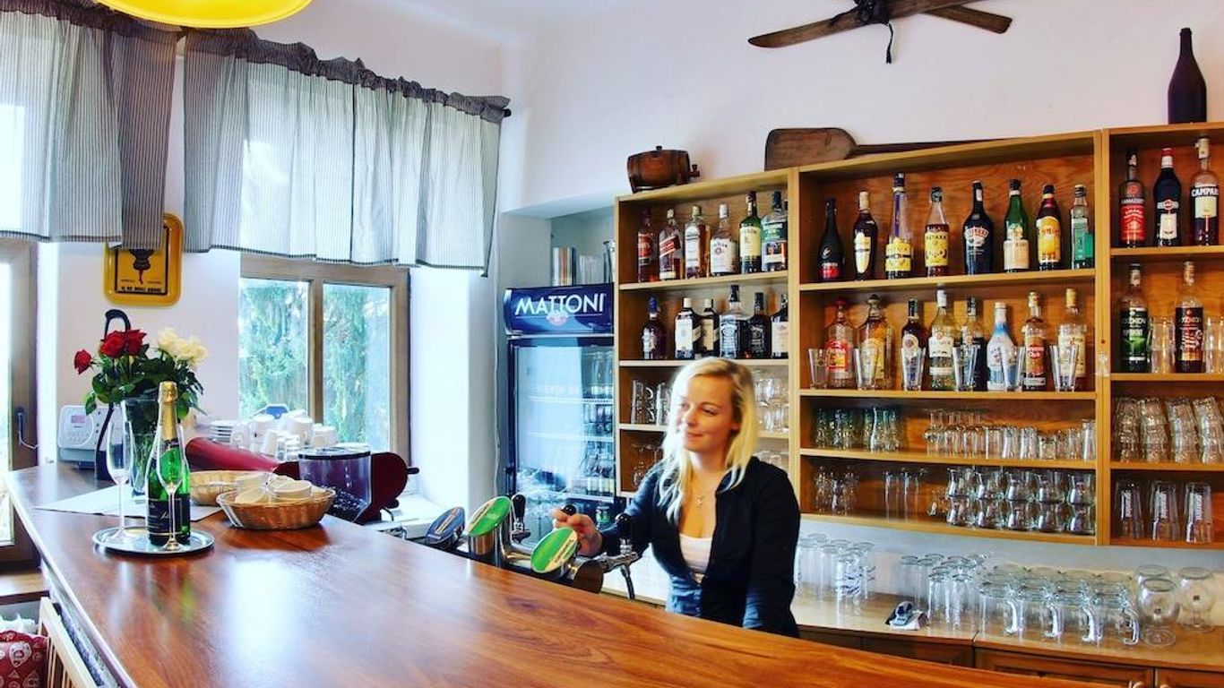 Hotel pod Sikmou Vezi