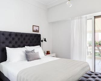 Classy Luminous 1bd Apartment In Kolonaki By Upstreet - Atenas - Quarto