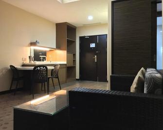 Sento Hotel - Keningau - Living room