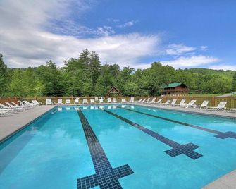 Wears Valley Farmhouse With Lovely Views - Wears Valley
