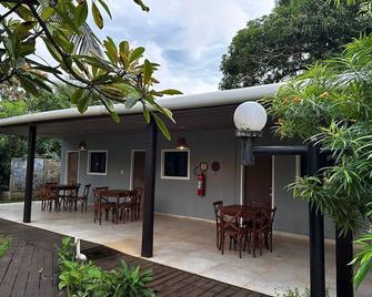 Pousada da Jo - Fernando de Noronha - Patio