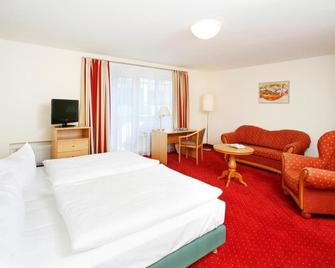 Hotel Biederstein am Englischen Garten - Munich - Bedroom