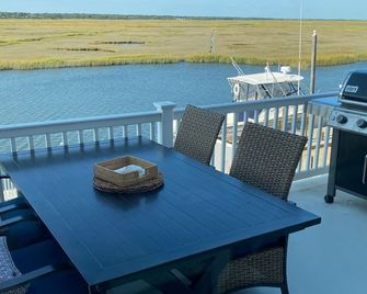 Sunset Vista Home With Pool - Tuckerton - Balcón