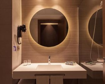 Port Elche - Elche - Bathroom