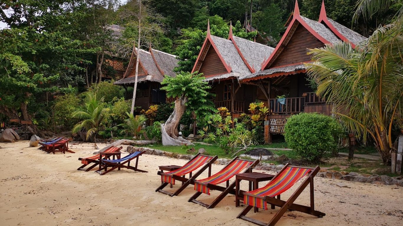 Phi Phi Relax Beach Resort