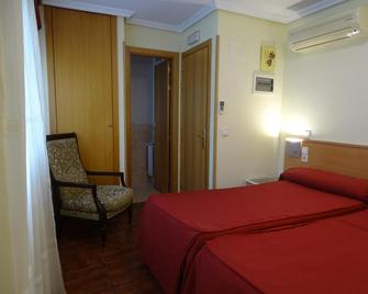 Pension El Otero - Guadalajara - Habitación
