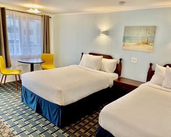 Ocean Breeze Motel - South Yarmouth