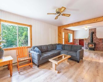 Spa - Babyfoot - Le Panache - Entrelacs - Salon