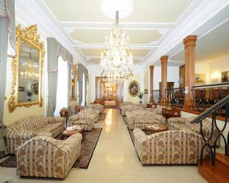 Grand Hotel Excelsior - צ'יאנצ'יאנו טרמה - טרקלין