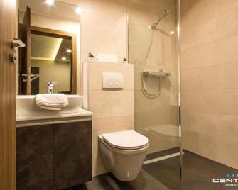 Centrum Osijek - Osijek - Bathroom