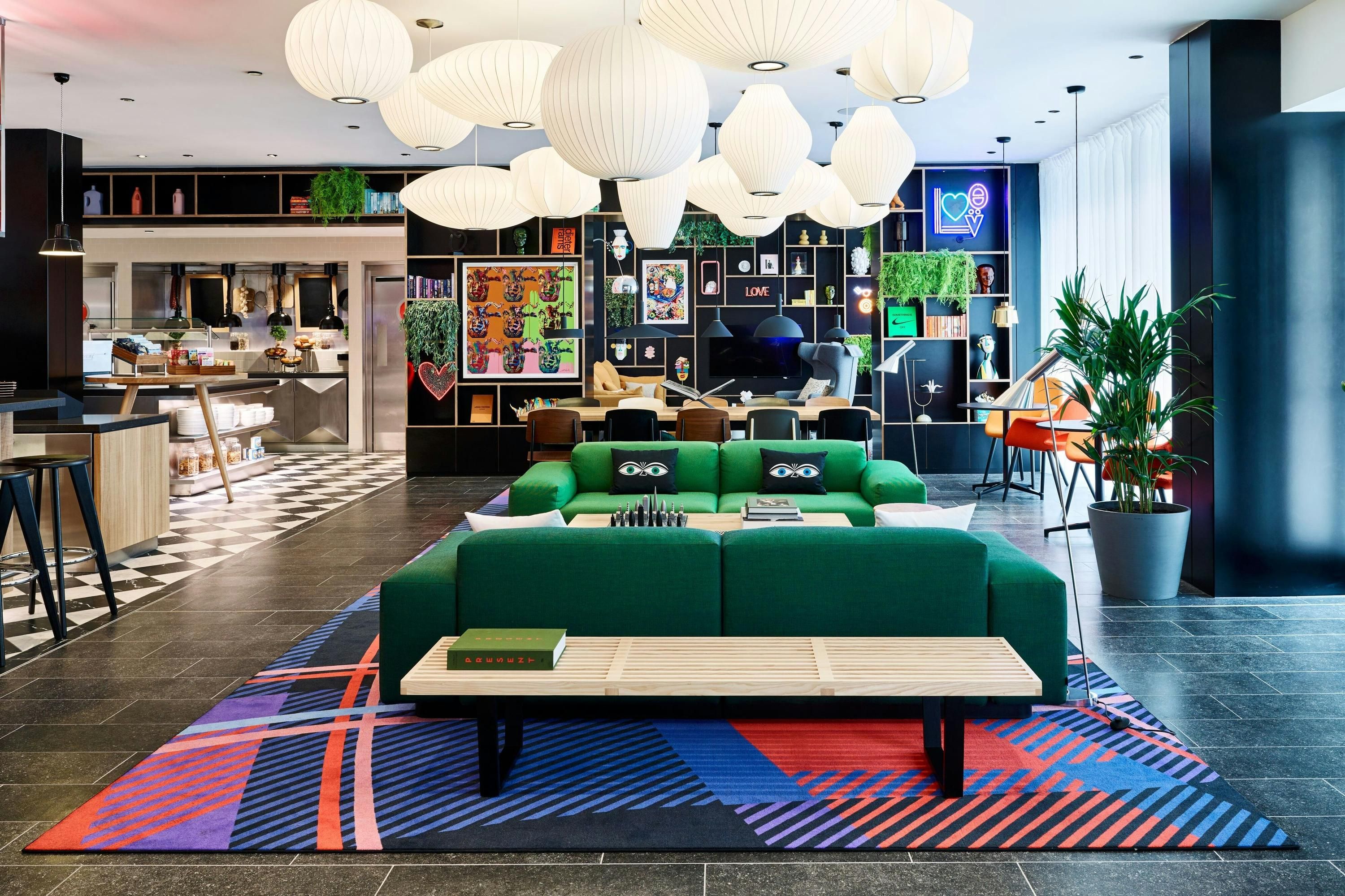 citizenM London Victoria Station - London - Lounge