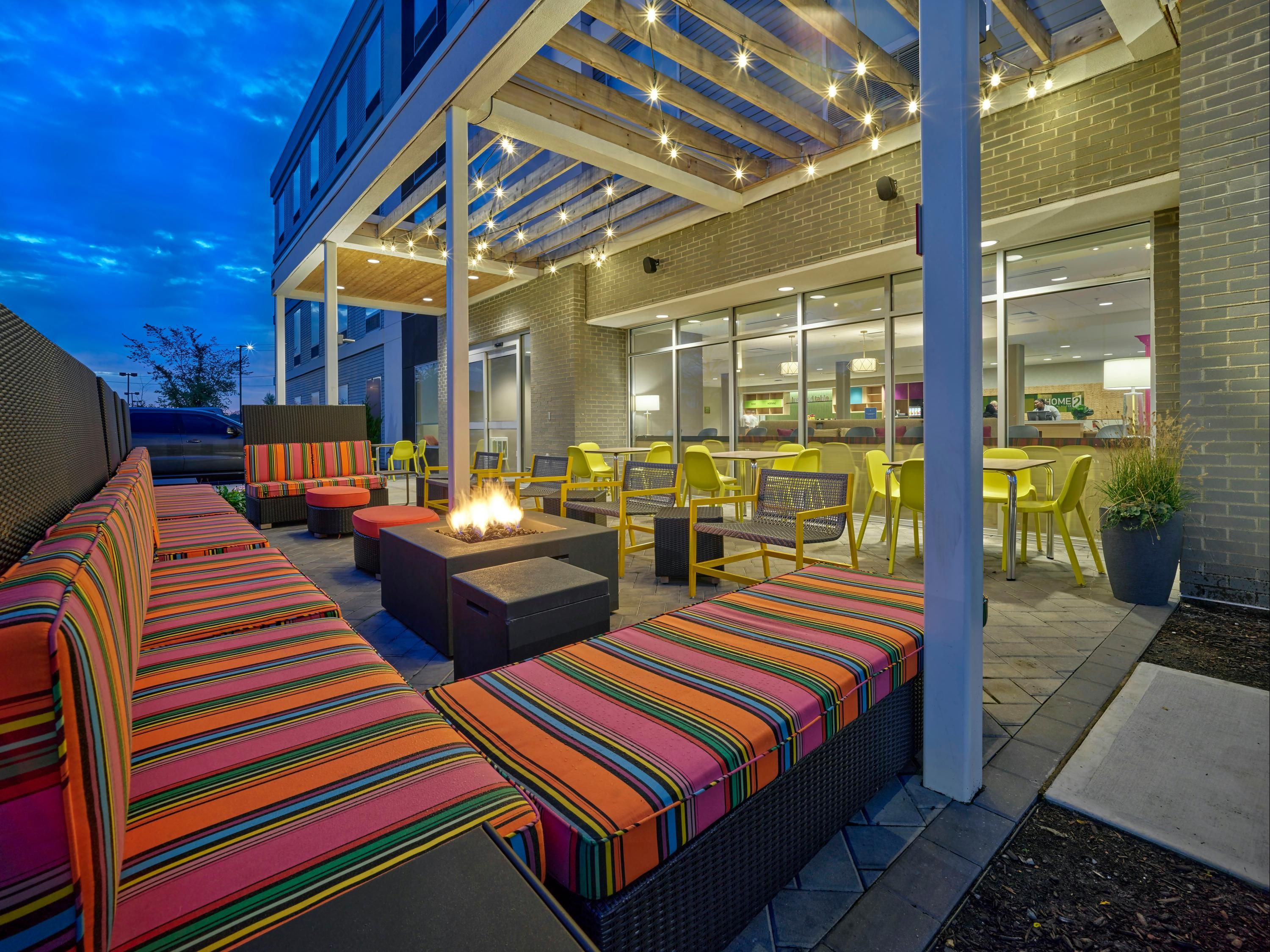 Home2 Suites by Hilton Wayne - Wayne - Gebäude