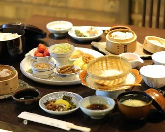 Shinwaen - Aso - Comida