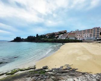 Apartamentos Portonovo Playa 3000 - Sanxenxo