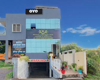 Hotel O Holiday Prime - Nagpur - Gebäude