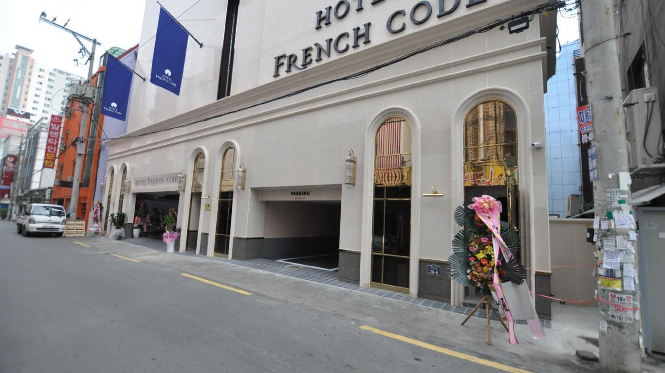 Hotel French Code