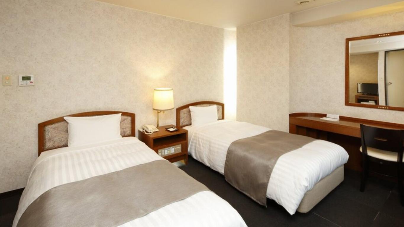 Shinmatsudo Station Hotel