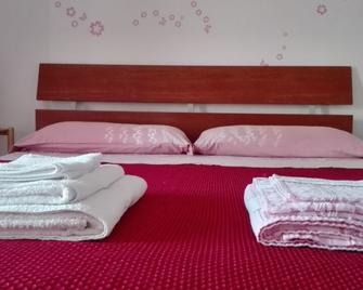 Camere 'Riviera di Ulisse' - Minturno - Schlafzimmer