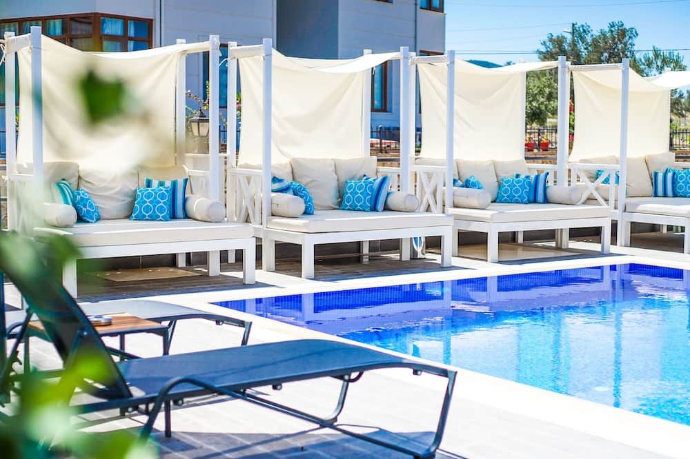 Cunda Garden - אייבאליק - בריכה