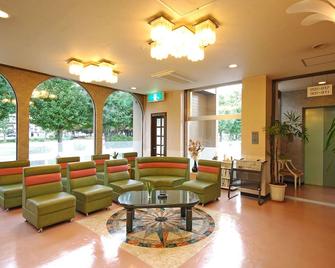 Maebashi Hotel Luka - Maebashi - Лоббі