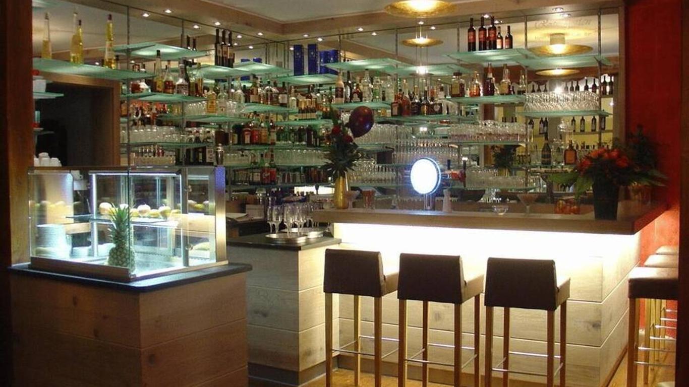 玫瑰花園酒店 - 凱爾