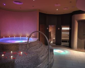 Corso Boutique Hotel - Дьюла