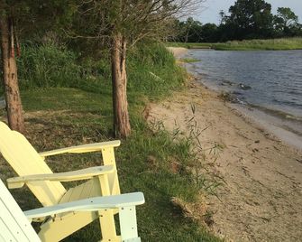 Relax or Play on the Choptank River! - Trappe - Patio