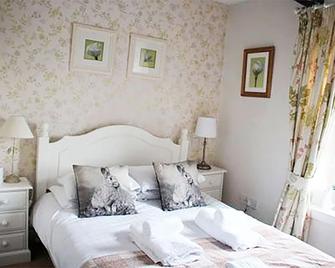 Kings Arms Hotel - Richmond - Schlafzimmer