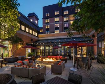 Renaissance Minneapolis Hotel, The Depot - מינאפוליס - פטיו