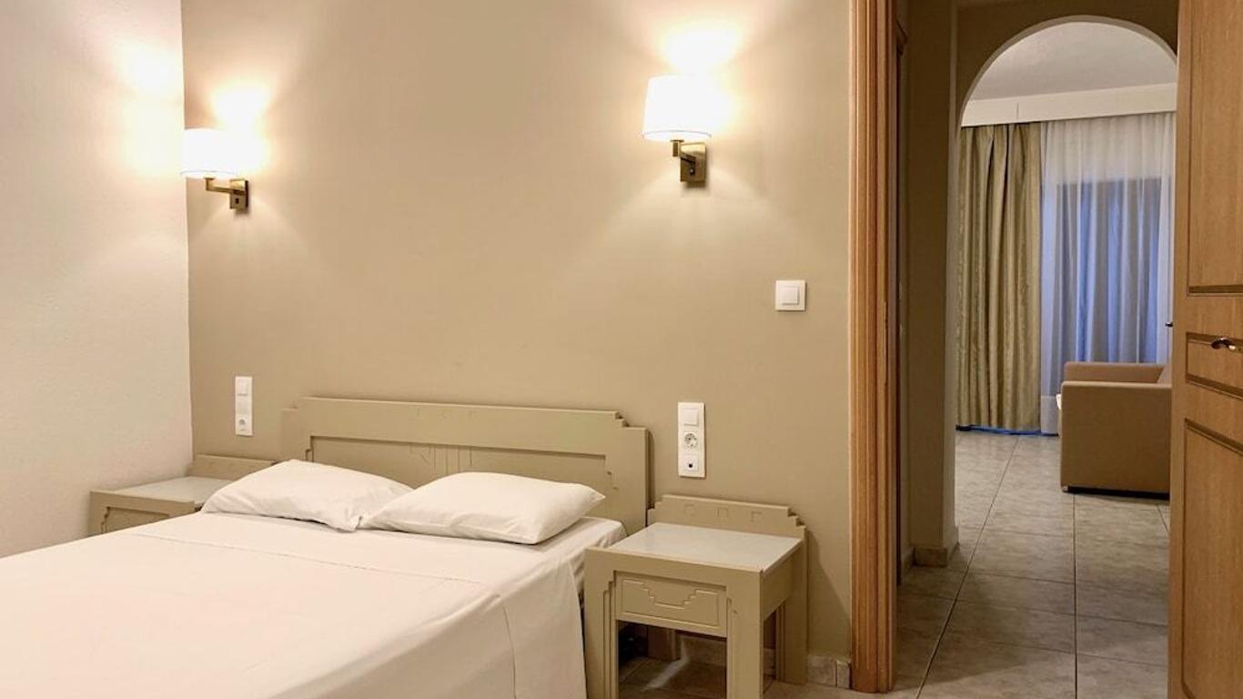 إيولي فيليدج