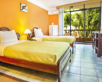 Hotel El Auca - Puerto Francisco de Orellana - Camera da letto