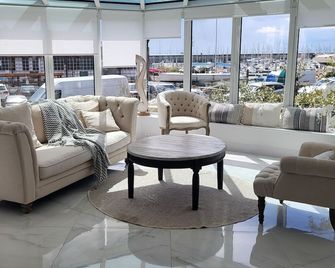 Cap Marina 160m2 seaside luxury apartment - Granville - Lounge