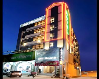 Inn Home Hotel Muar - Muar - Edificio